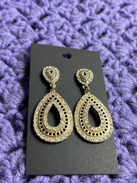 Jewelry - Goldtone Teardrop Dangle Earrings Clear Rhinestones Cutouts Statement 2 inches
